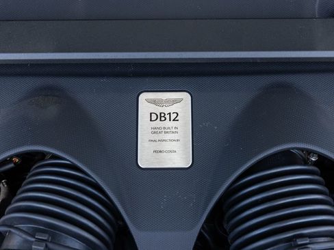 Used 2025 Aston Martin DB12 Volante image 76