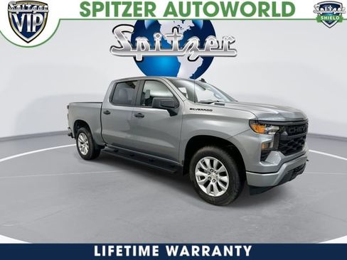 New 2026 Chevrolet Silverado 1500 Custom w/ LPO, Dark Essentials Package image 2