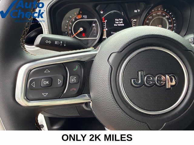 Used 2024 Jeep Wrangler Unlimited Sahara AWD/4WD image 37