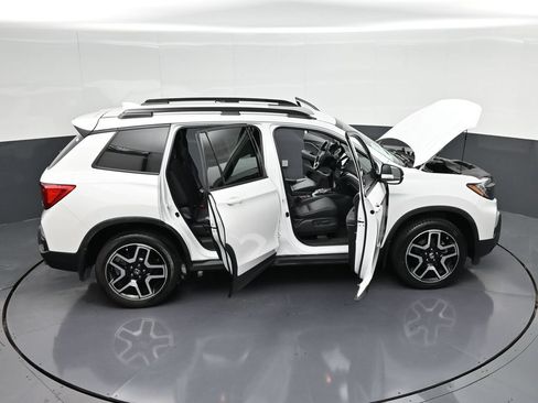 Used 2023 Honda Passport Elite image 43