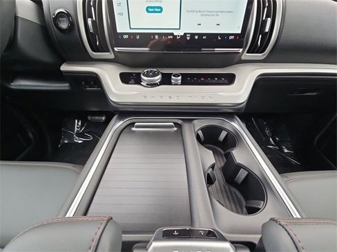 New 2025 Ford Expedition Max Active image 11