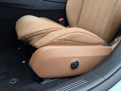 New 2026 Mercedes-Benz E 350 Sedan image 4