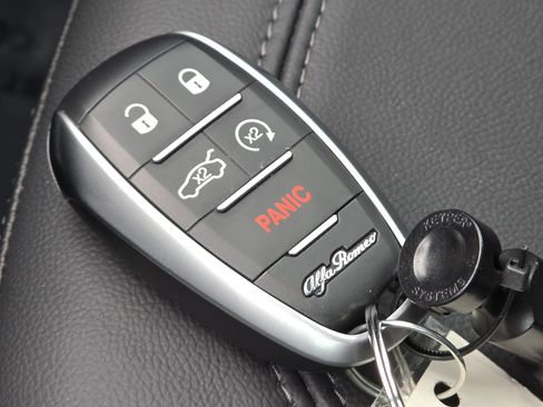 Used 2024 Alfa Romeo Stelvio Quadrifoglio w/ Active Assist Plus Package image 41