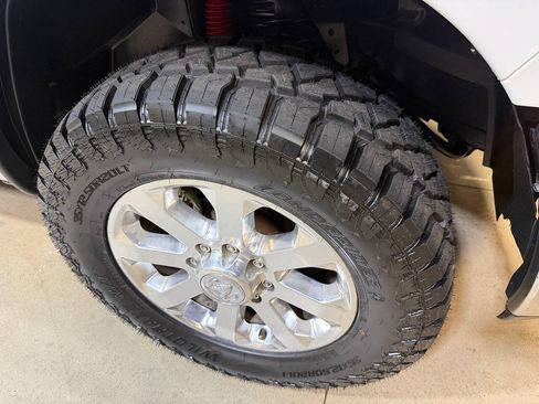 Used 2018 RAM 2500 Tradesman w/ Chrome Appearance Group AWD/4WD image 39