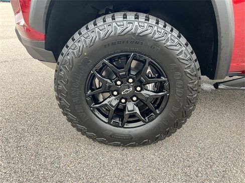 New 2025 Chevrolet Colorado ZR2 w/ Midnight Edition image 32