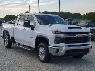 Used 2025 Chevrolet Silverado 2500 LT w/ Convenience Package AWD/4WD video 2