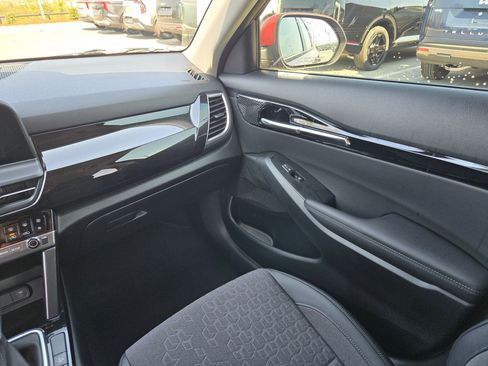 New 2026 Kia Seltos S image 11