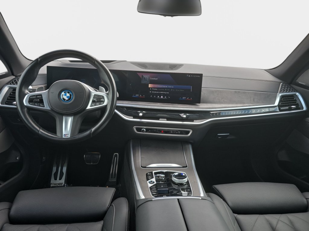 Used 2024 BMW X5 xDrive50e w/ Executive Package AWD/4WD image 10