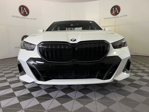 New 2026 BMW 530i xDrive 530i xDrive w/ M Sport Package image 2