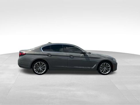 Used 2021 BMW 530i w/ Premium Package RWD image 6