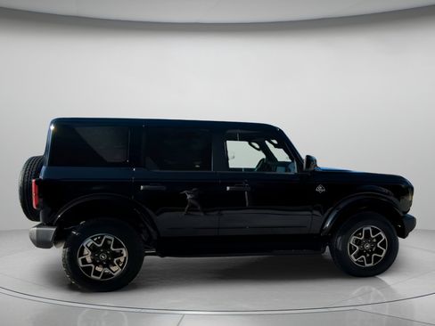 New 2026 Ford Bronco Outer Banks AWD/4WD image 35