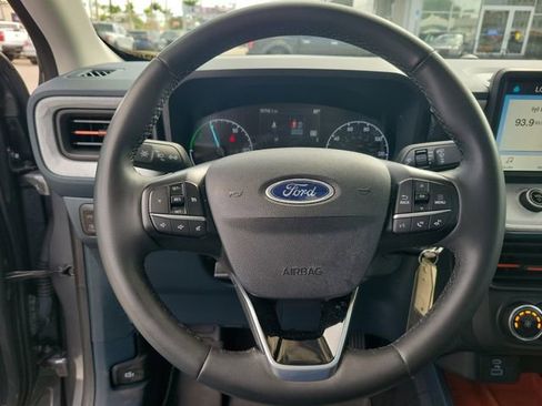 Used 2023 Ford Maverick XLT w/ XLT Luxury Package image 16