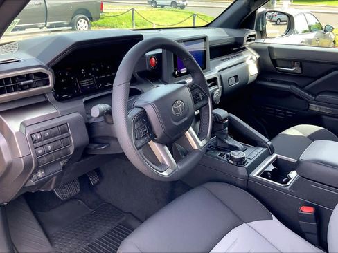 New 2026 Toyota Tacoma TRD Off-Road AWD/4WD image 8