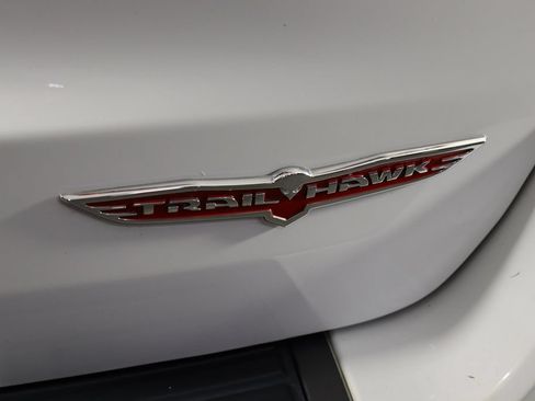 Used 2019 Jeep Grand Cherokee Trailhawk w/ Trailhawk Luxury Group AWD/4WD image 47