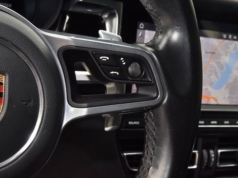 Used 2020 Porsche Macan AWD/4WD image 24