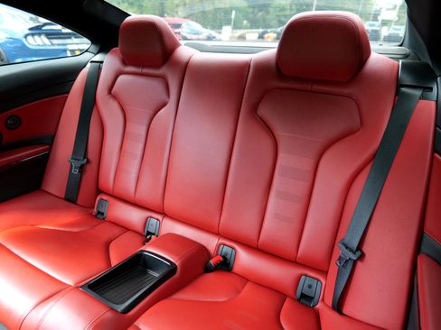 Used 2015 BMW M4 2dr Cpe image 47