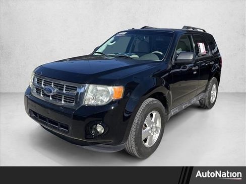 Used 2012 Ford Escape XLT image 1