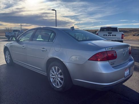 Used 2011 Buick Lucerne CXL image 3