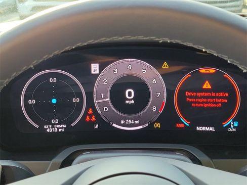 Certified 2025 Porsche 911 Carrera image 34