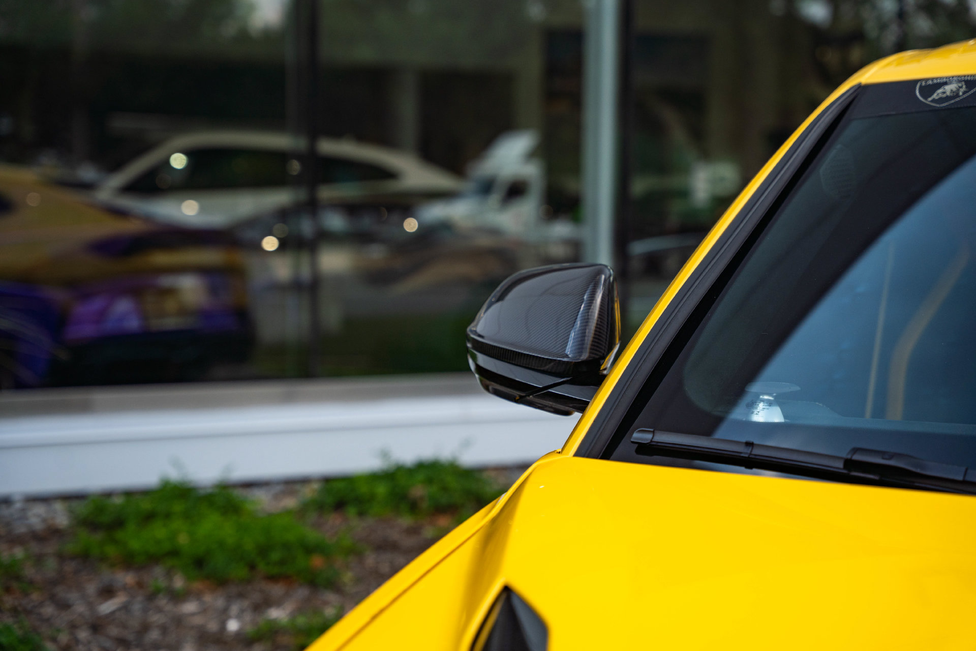 Used 2024 Lamborghini Urus Performante AWD/4WD image 7