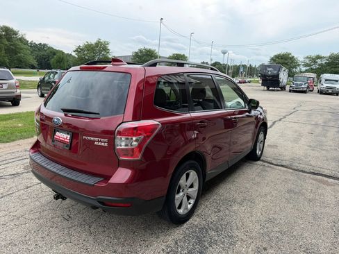 Used 2016 Subaru Forester 2.5i Premium AWD/4WD image 5