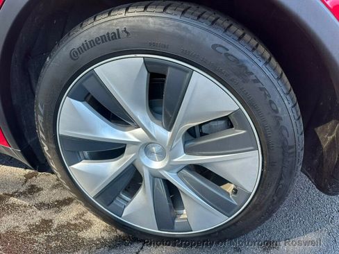 Used 2021 Tesla Model Y 2WD image 22