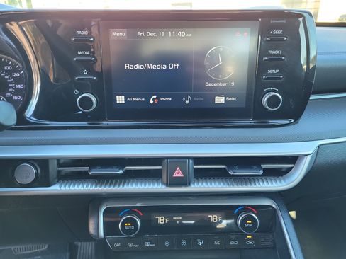 Used 2021 Kia K5 LXS image 9