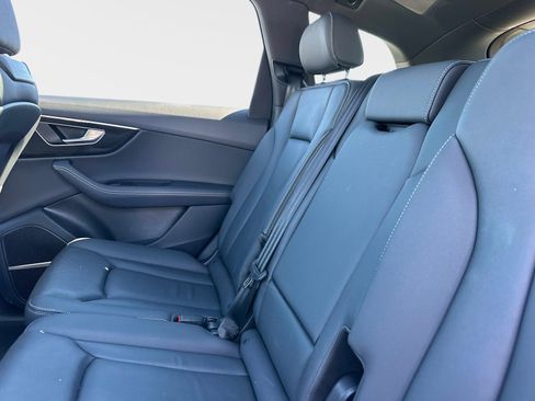 Used 2025 Audi Q7 3.0T Premium Plus image 13