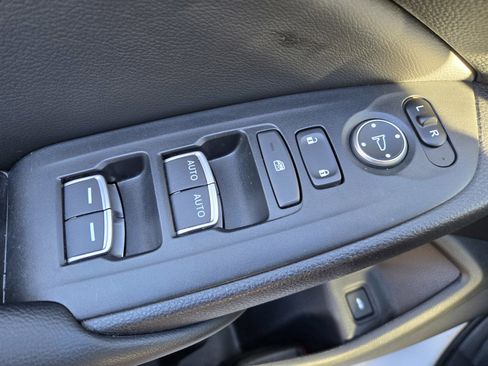 Used 2018 Honda Accord Sport image 26