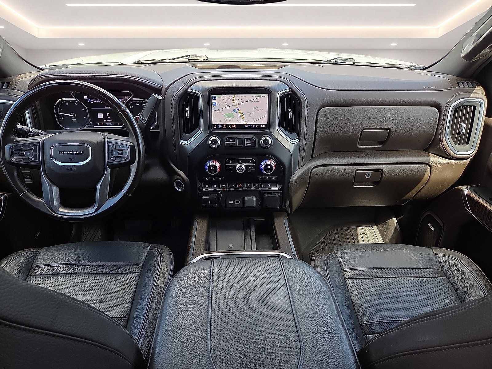 Used 2023 GMC Sierra 3500 Denali AWD/4WD image 11