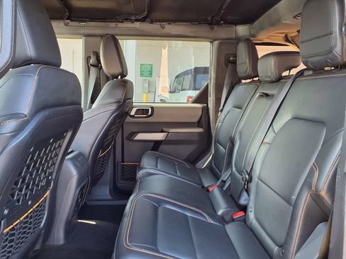 Used 2022 Ford Bronco Badlands AWD/4WD image 19