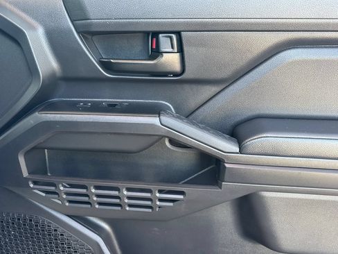 Used 2024 Toyota Tacoma SR RWD image 19
