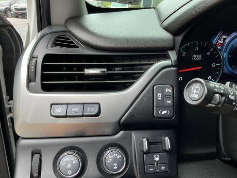 Used 2018 Chevrolet Tahoe Premier w/ RST 6.2L Performance Edition AWD/4WD image 12