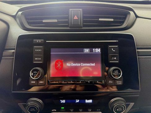 Used 2019 Honda CR-V LX image 12