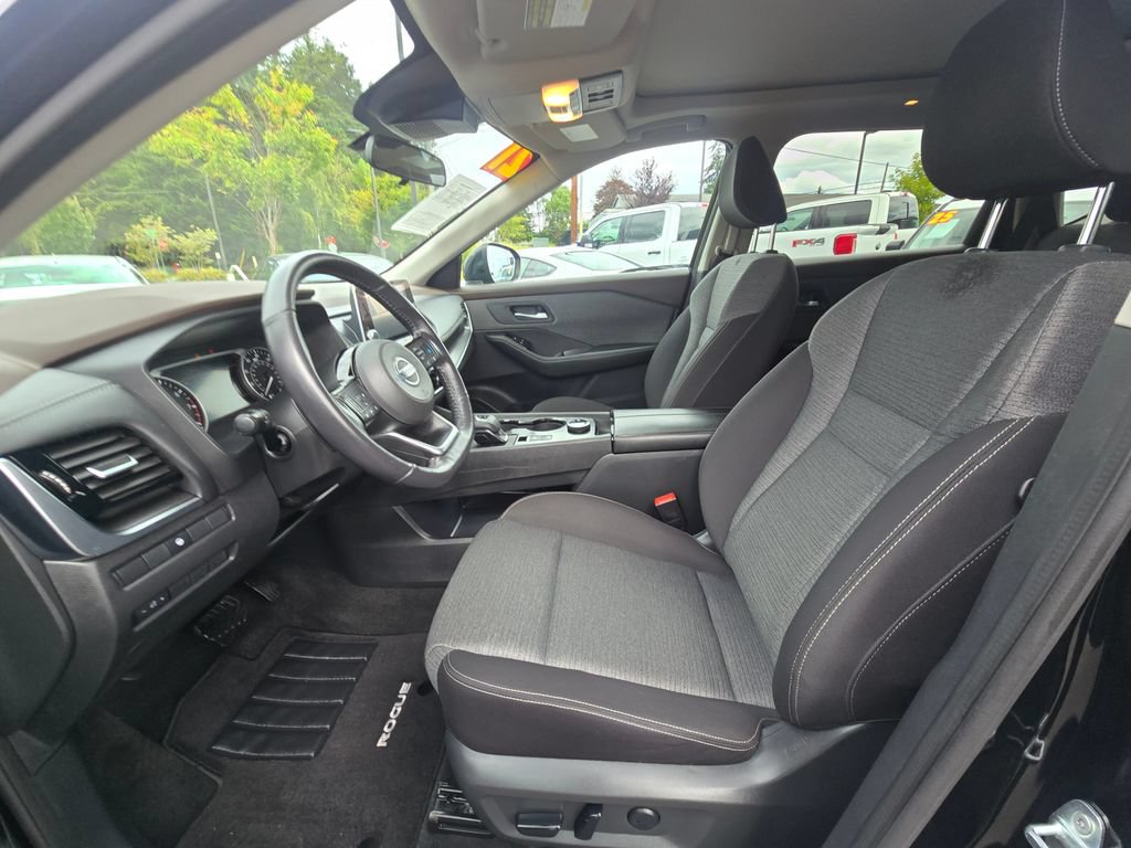 Used 2021 Nissan Rogue SV AWD/4WD image 22