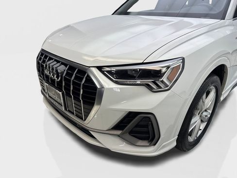 Used 2024 Audi Q3 2.0T Premium Plus AWD/4WD image 16