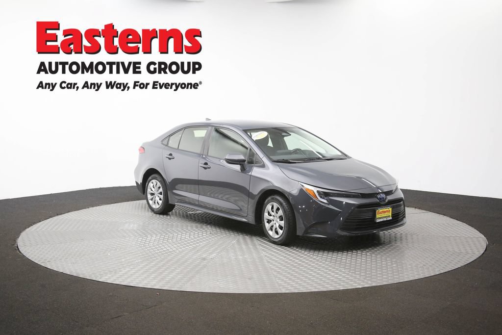Used 2023 Toyota Corolla LE FWD image 48