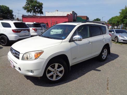Used 2008 Toyota RAV4 Limited AWD/4WD image 5