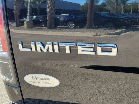 Used 2013 RAM 3500 Laramie Longhorn image 7