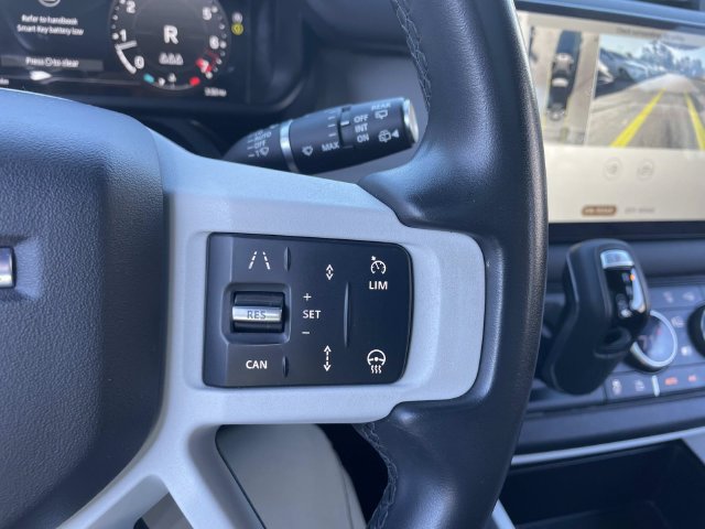 Used 2025 Land Rover Defender 110 S AWD/4WD image 30