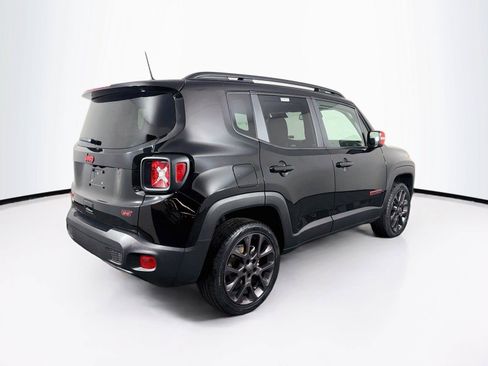 Used 2023 Jeep Renegade Latitude w/ Sun/Sound Group AWD/4WD image 11