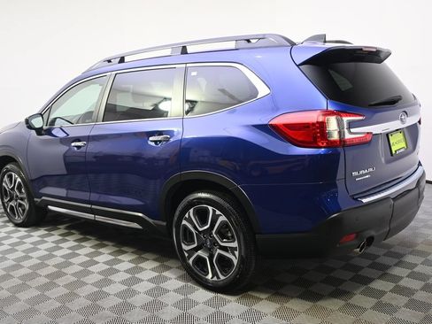 Used 2026 Subaru Ascent Touring AWD/4WD image 3