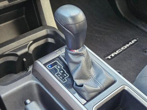 Used 2022 Toyota Tacoma SR5 image 14