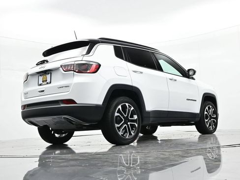 Used 2023 Jeep Compass Limited AWD/4WD image 23