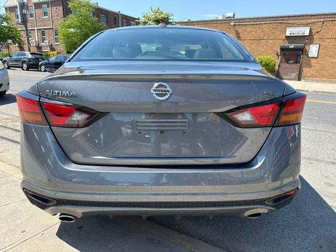 Used 2019 Nissan Altima 2.5 SR AWD/4WD image 5