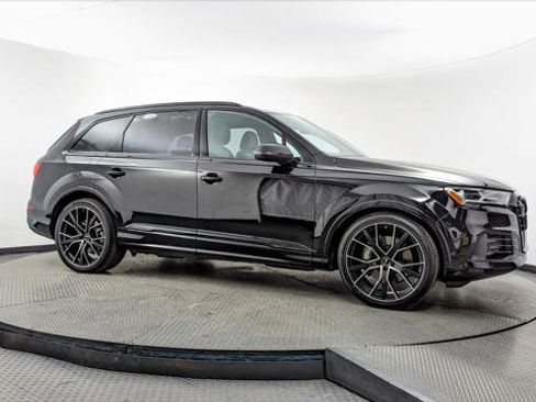 Used 2022 Audi Q7 3.0T Prestige image 11