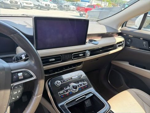Used 2023 Lincoln Nautilus Reserve w/ Equipment Group 201A AWD/4WD image 28