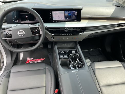 Used 2025 Nissan Murano SL AWD/4WD image 19