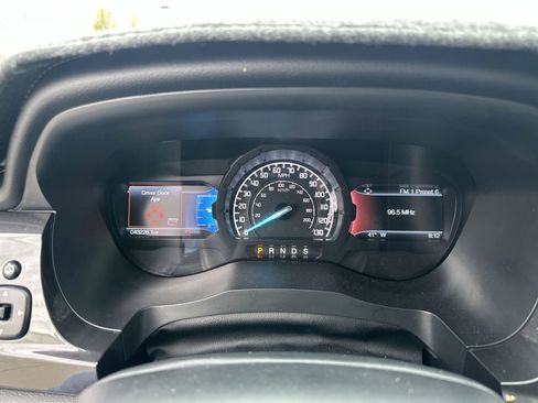 Used 2019 Ford Ranger Lariat w/ Trailer Tow Package AWD/4WD image 12