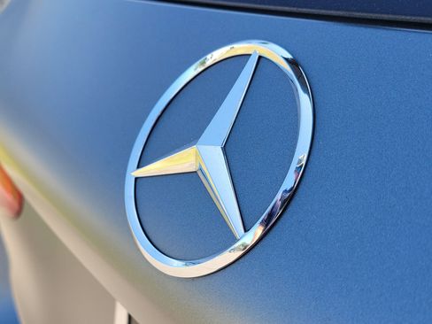 Certified 2022 Mercedes-Benz GLC 43 AMG 4MATIC image 31